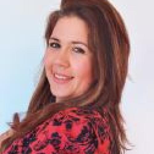 Elyasmin B. - Responsable Qualite et affaire règlementaire