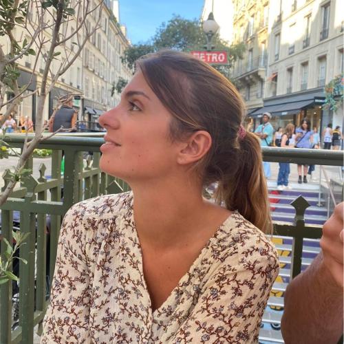 Manon B. - Chargée de communication RP & Réseaux sociaux