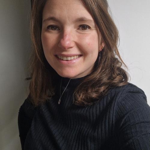 Marion V. - Graphiste & Monteur vidéo