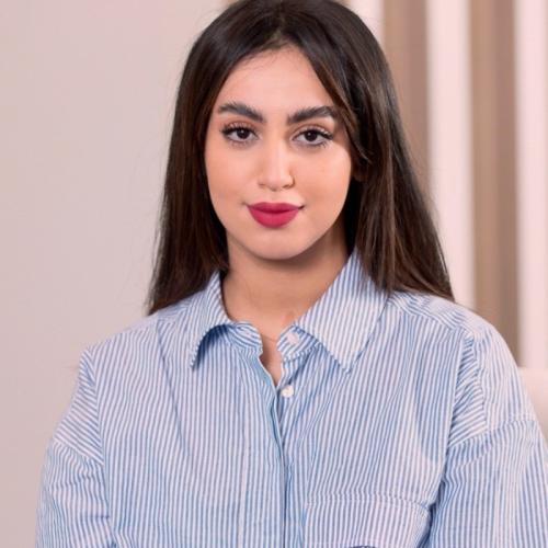 Imane R. - Cheffe de projet marketing digital et communication