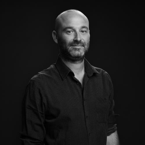 Michael J. - Réalisateur Audiovisuel & Photographe