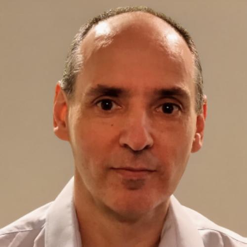 Marc C. - Développeur senior fullstack IA & .NET | Chatbots, LLM