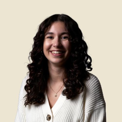 Maëlle M. - Social Media Manager | Création de contenu Photo & Vidéo