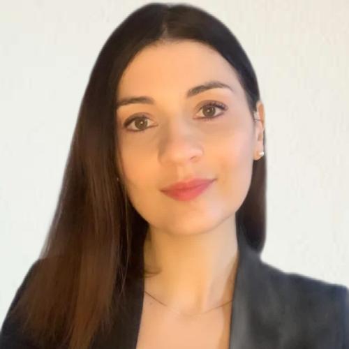 Catherine C. - Consultante en compliance et gestion des risques