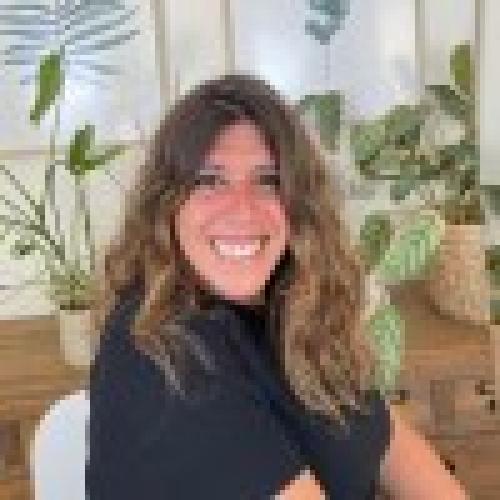 Delphine C. - Office Manager - Spécialisé comptabilité / RH