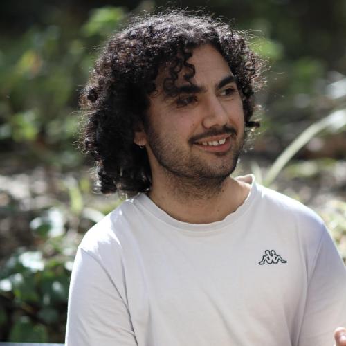 Camille T. - CFX Artiste (simulatuion cloth and hair in Houdini/Maya)