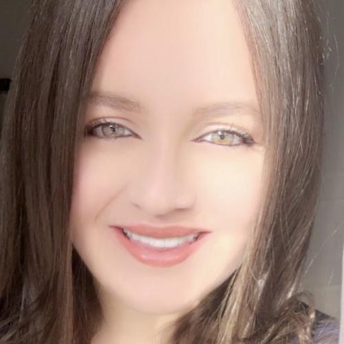 Malika A. - Consultante en développement commercial