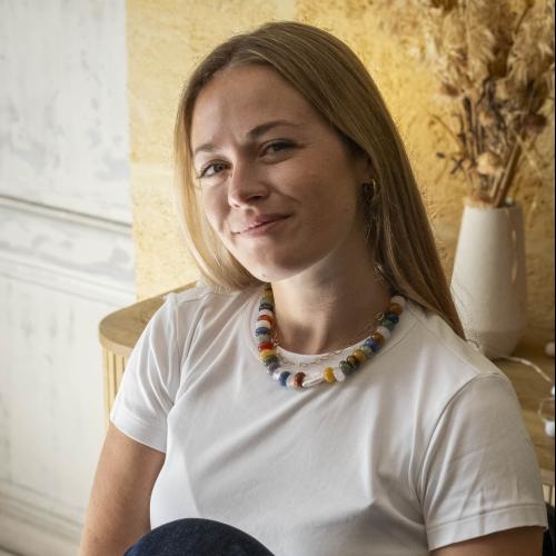 Amélie R. - Chargée de communication et marketing