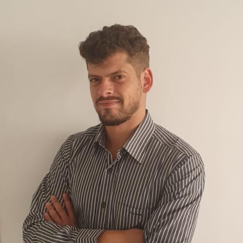 Luis M. - Commercial freelance