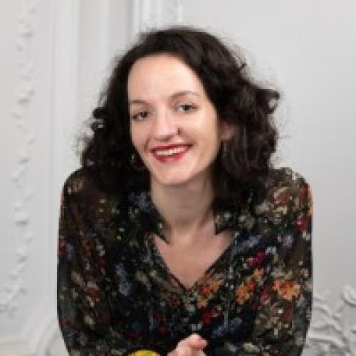 Artémise D. - Art director — www.artemisedv.com