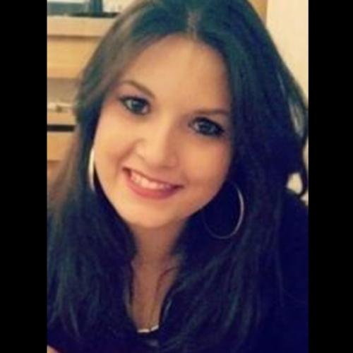 Laura D. - Community Manager & Montage de vidéo