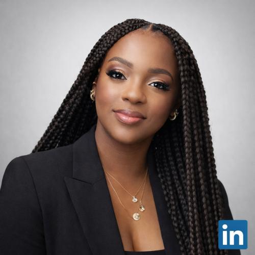 Chrystie K. - Assistant administratif et chargée de recouvrement