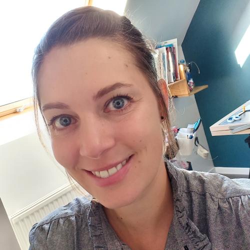 Mathilde H. - Couturière