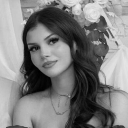 Najat M. - Consultante Supply Chain | Export & Logistique