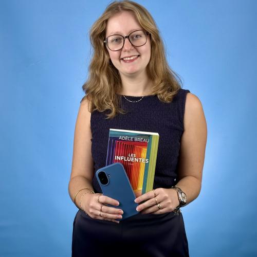 Zoé G. - Attachée de presse et community manager