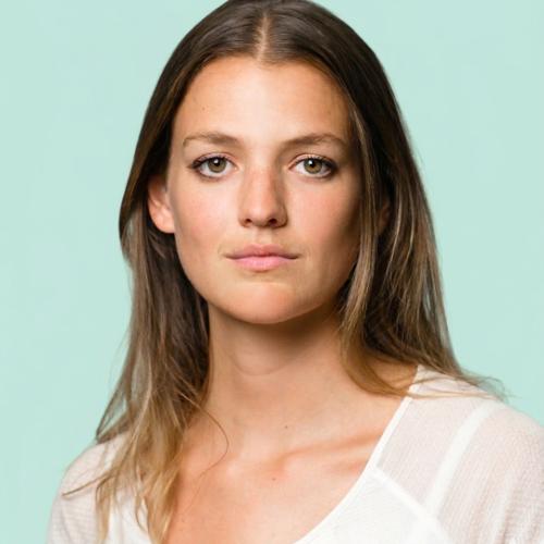 Lorraine M. - Consultant Marketing & Business Santé | Pharmacien ESSEC