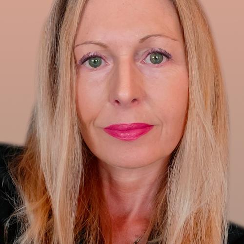 Cléa B. - Graphiste Print & Digital