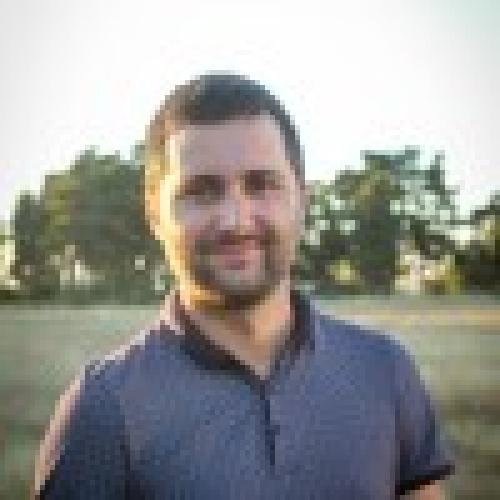 Kévin R. - Chief marketing officer - social media & trafic