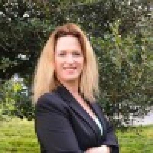 Emilie J. - Formatrice, Consultante