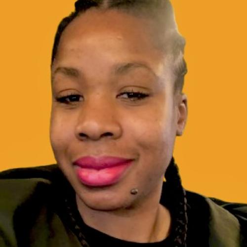 Christelle H. - Office manager