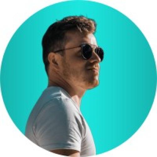 Pierrick L. - Photographe & vidéaste tourisme et événementiel