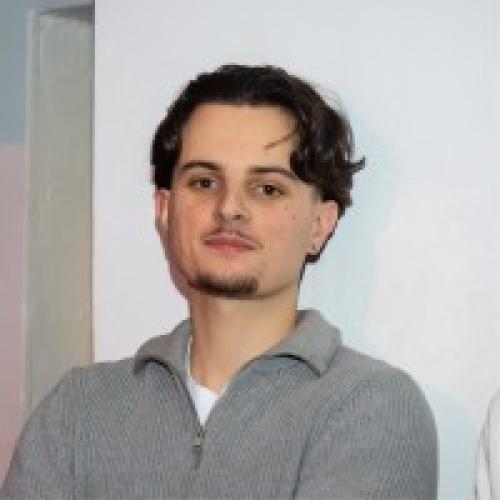 Lucas L. - Product Designer