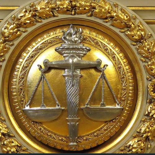 N. J. - Assistante juridique contentieux droit civil et pénal