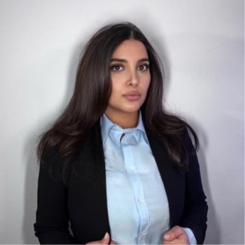 Naïma K. - Sales