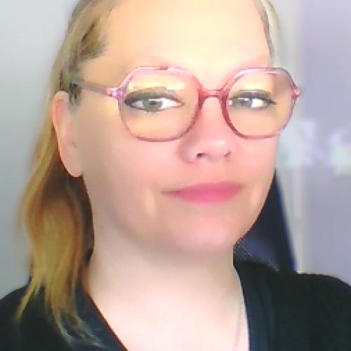 Sandra E. - Assistante Administrative et Pré-Comptable