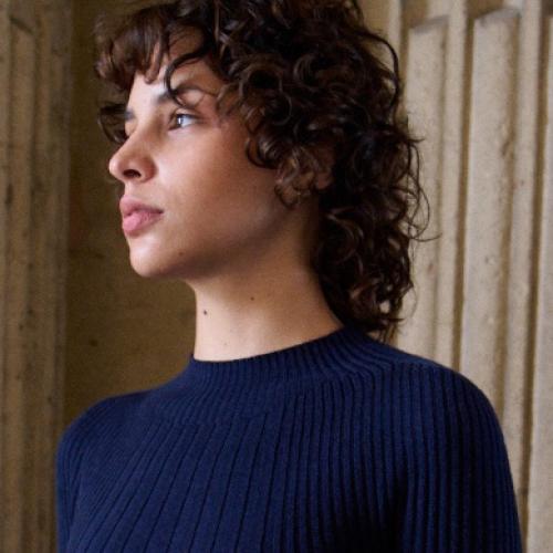 Anna B. - Fashion Visual Merchandiser & Styliste
