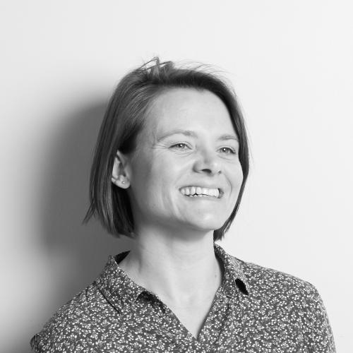 Christelle C. - Graphiste, retouche, maquettiste