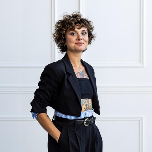 Charlotte V. - Community manager - formatrice - consultante