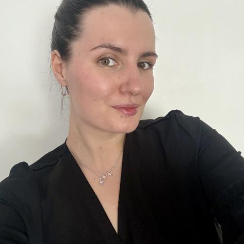 Chloé P. - Assistante Administrative Indépendante