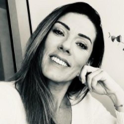 Mélanie L. - Assistante administrative et commerciale indépendante