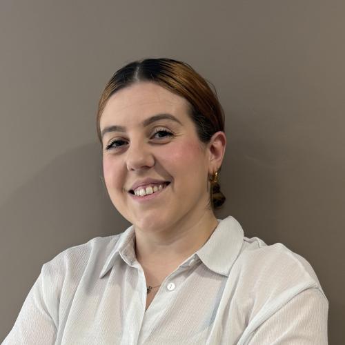 Celina L. - Assistante administrative