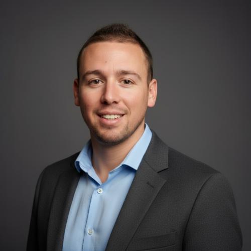 Eddy V. - Agent commercial et fondateur sites web