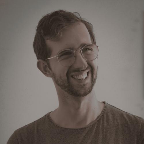 Tom B. - Développeur Full-Stack Java Spring Boot & Angular