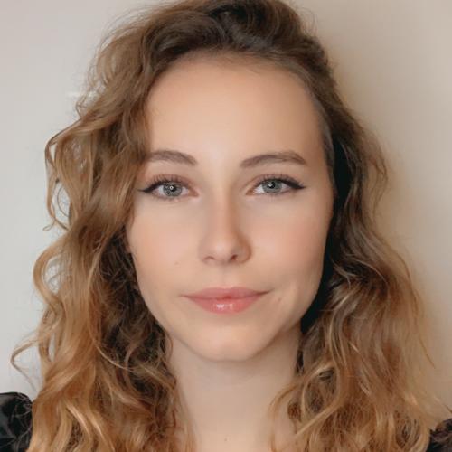 Karen D. - Freelance en communication
