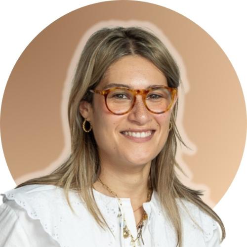 Sarah A. - Social Media & Content Manager
