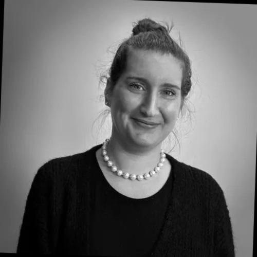 Mathilde O. - Experte en relations presse & RS