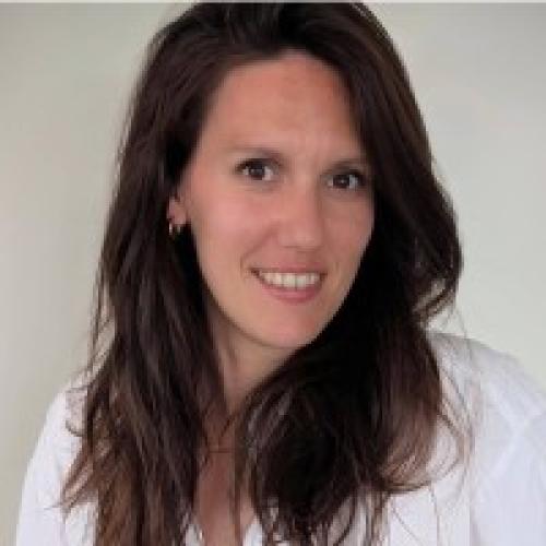 Anne-laure B. - Office manager - finance / AMF & IOBSP