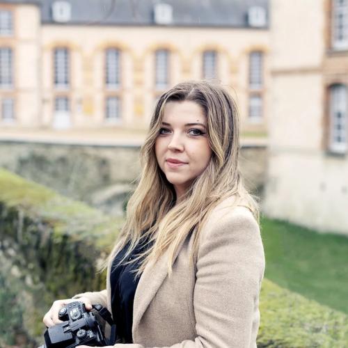 Eloise B. - Photographe / Vidéaste / Community Manager