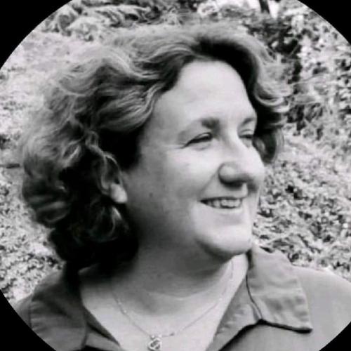 Catherine B. - Consultante senior en stratégie et rédaction médicale