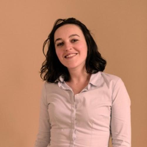 Charlene B. - Stratégie de communication et marketing, lead gen, content
