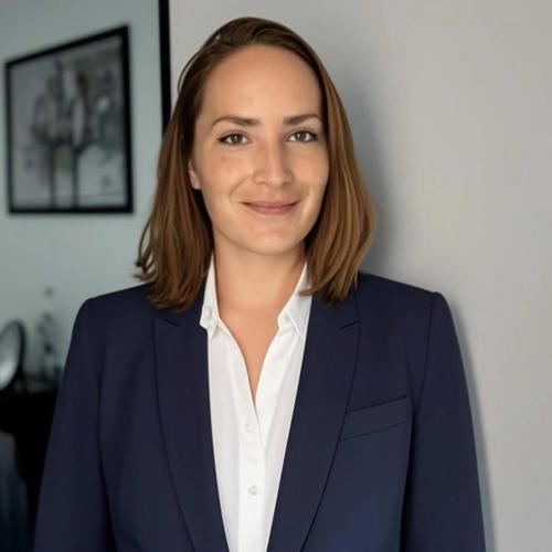 Marina L. - Assistante administrative et gestionnaire de dossiers