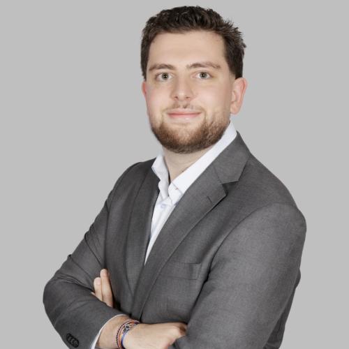 Jad F. - Consultant Finance & Comptabilité