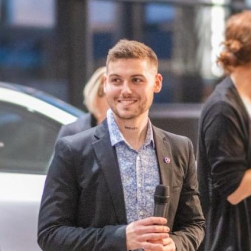 Tom-angelo A. - RESPONSABLE MARKETING COMMUNICATION