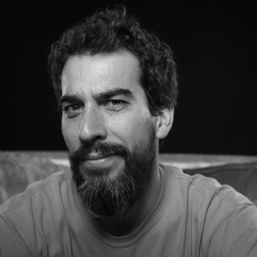Damien B. - Réalisateur vidéo (reportage - portrait - événementiel)