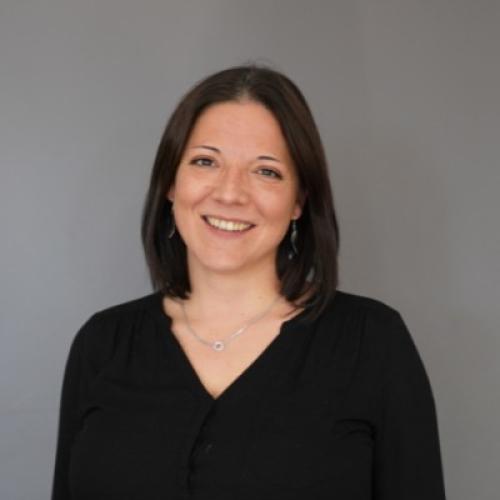 Emilie R. - Gestionnaire administratif / office manager