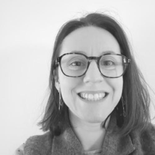 Jennifer D. - Office Manager Indépendante